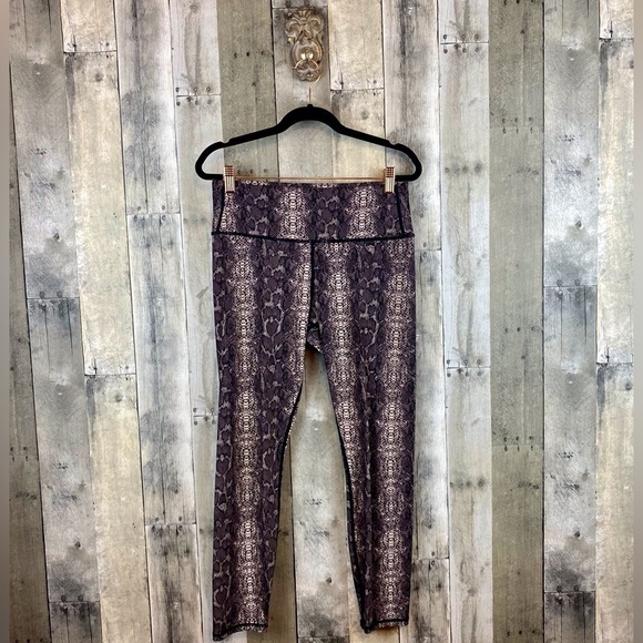 Varley Luna 25 Legging in Blush Boa Size Large. - Picture 2 of 13